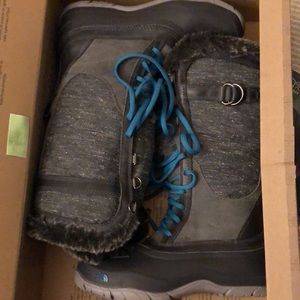 The North Face Snow boots